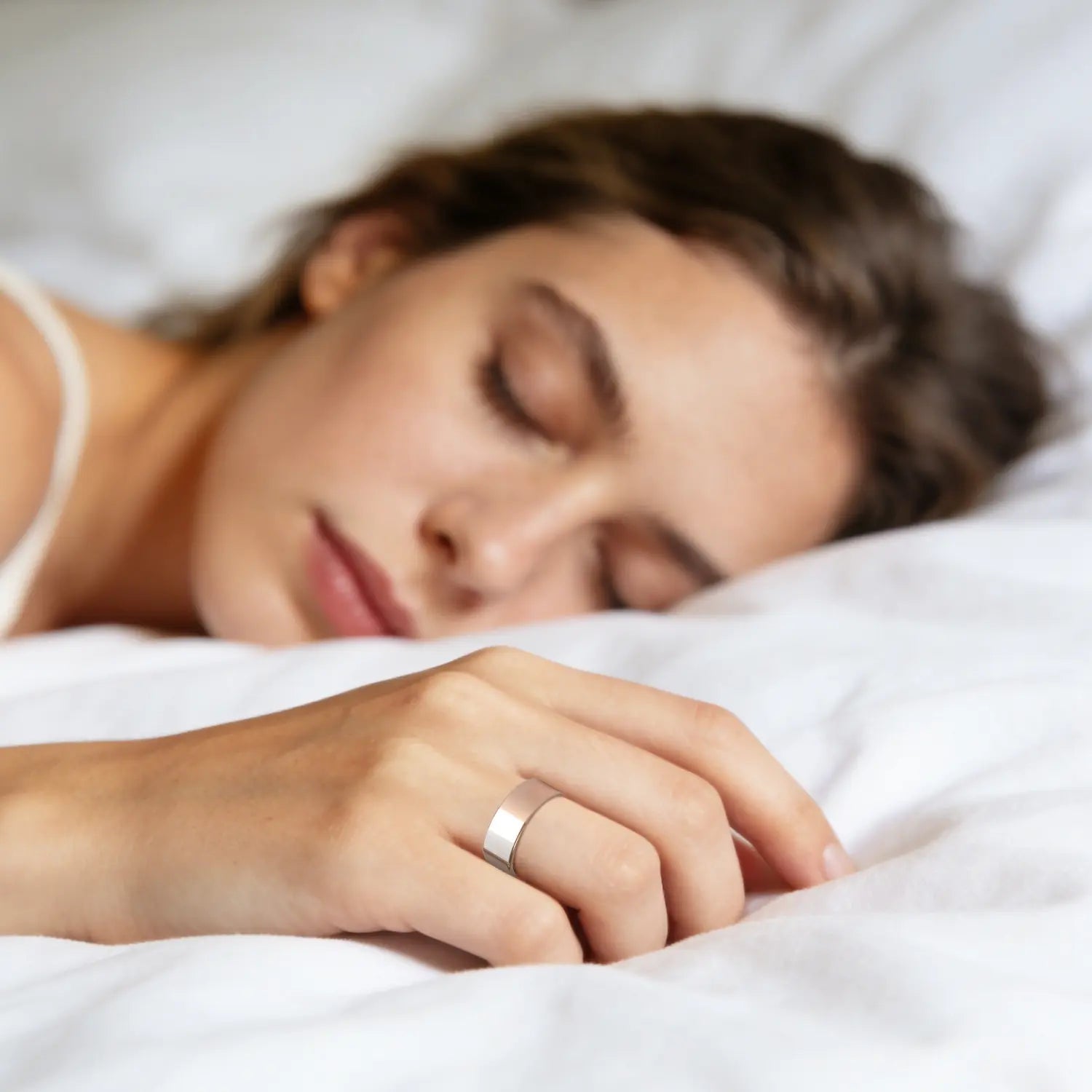 🔥 Smart Fitness Ring – Track Sleep, Heart Rate & Recovery in Style